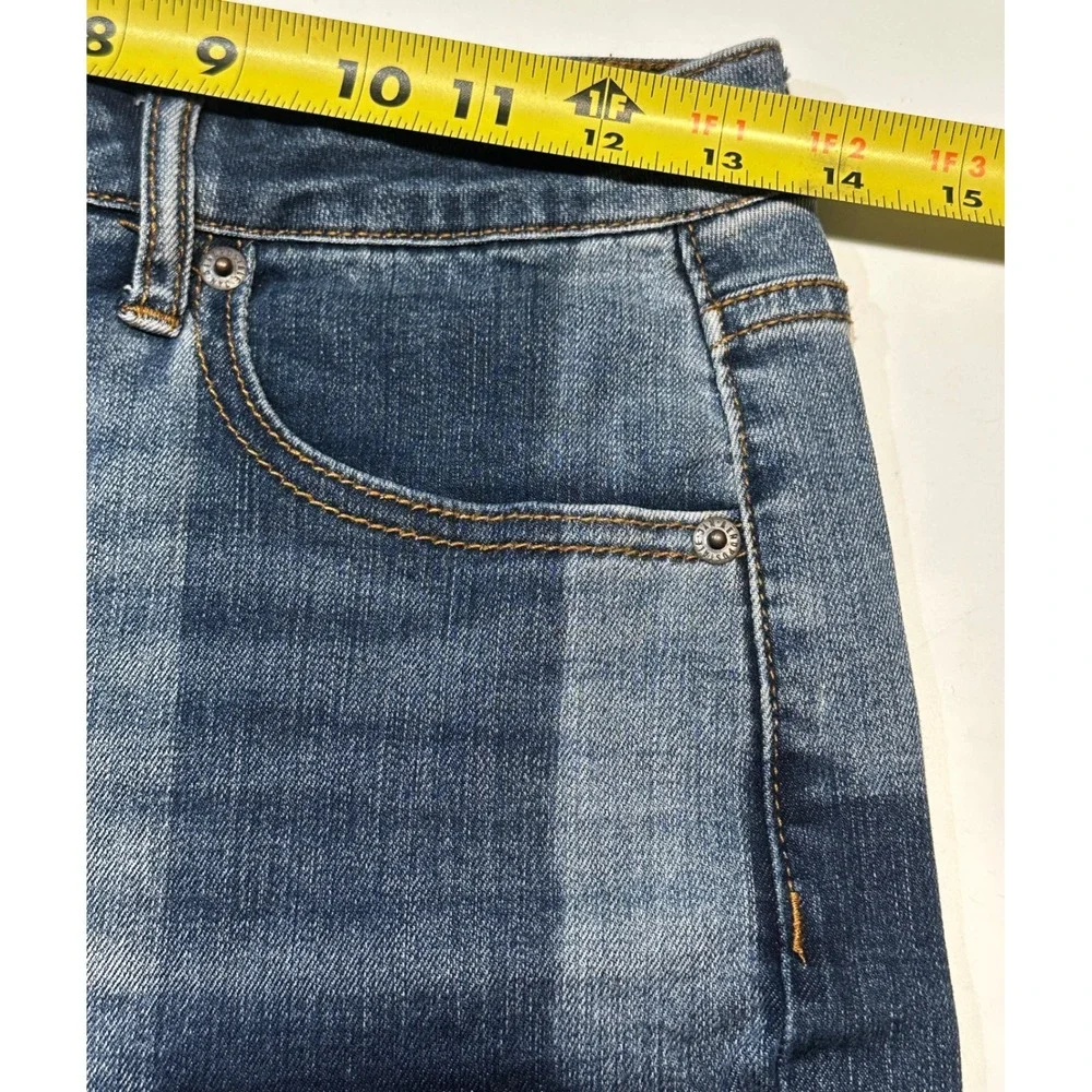Aeropostale Patchwork Denim Shorts Women Sz 6 Blue High Waisted Midi Colorblock